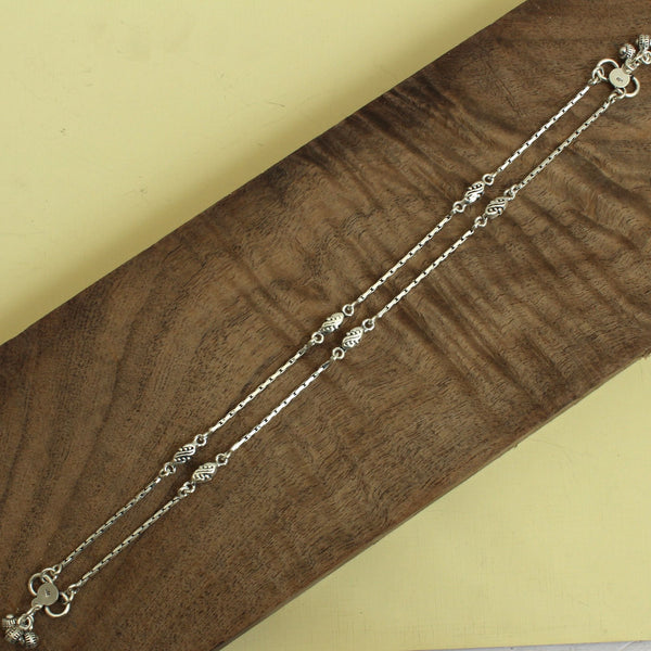 Silver anklets deals with weight