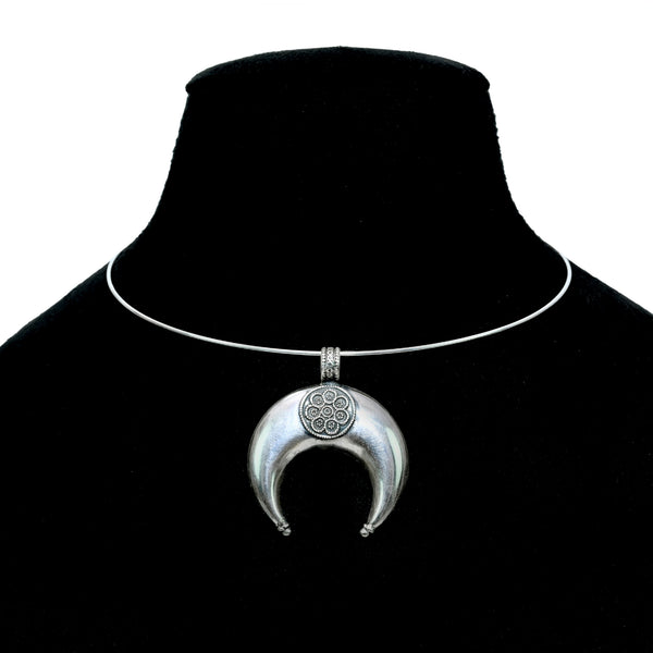 Womens Golden & Black Half Moon Chain Necklace (Black)