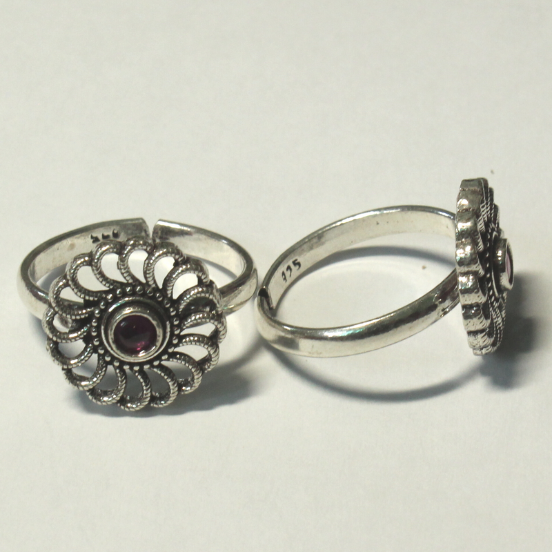 925 Sterling Silver Floral Toe Ring